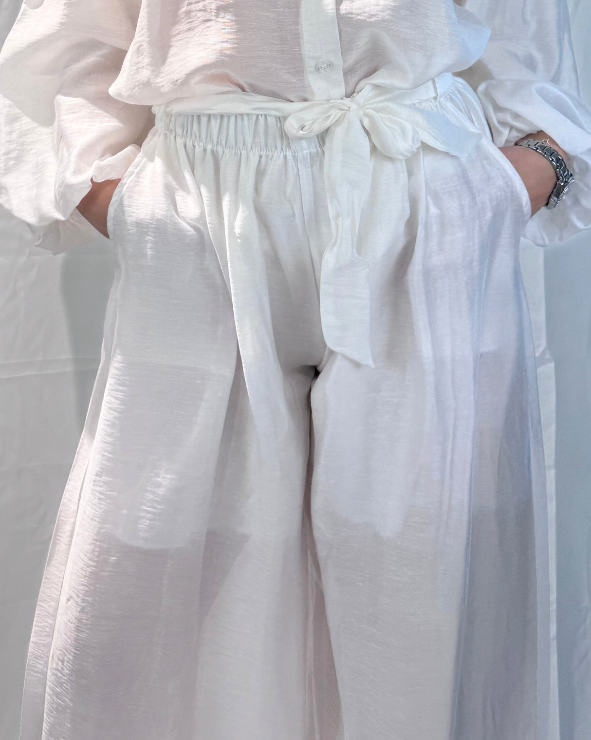 TROUSERS WITH LINEN-TENCEL MIXED SASH