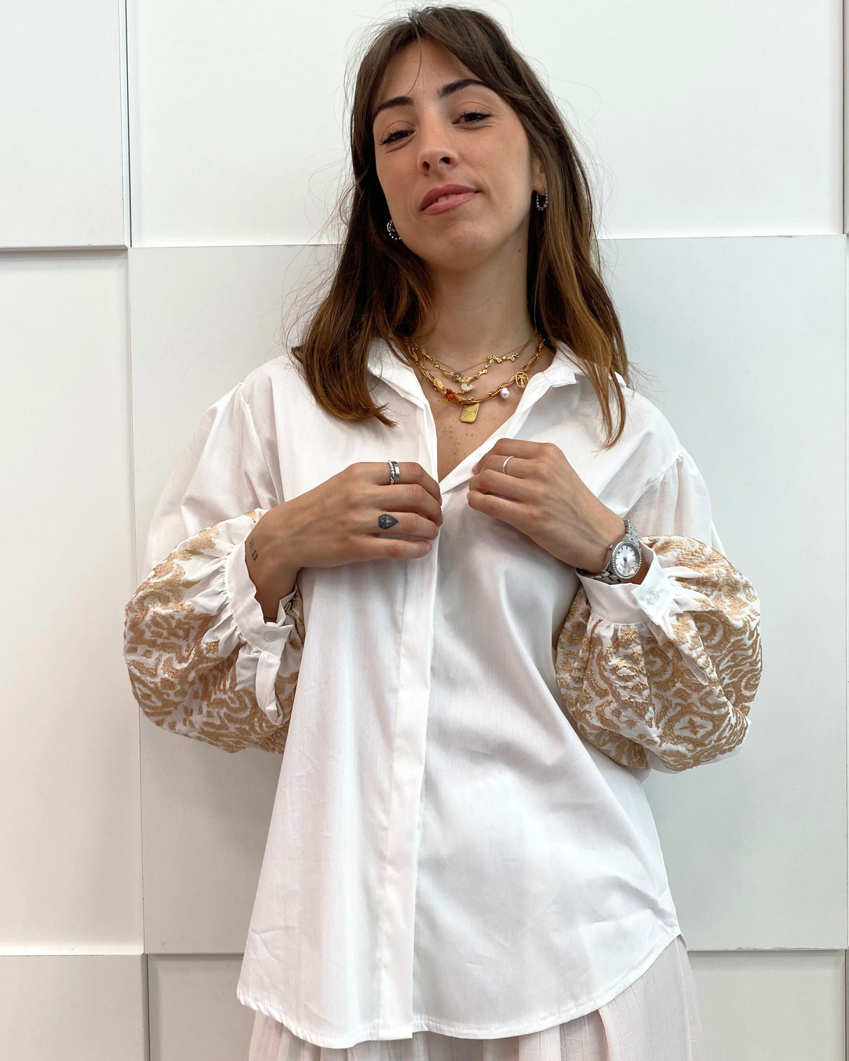 SLEEVE EMBROIDERY SHIRT