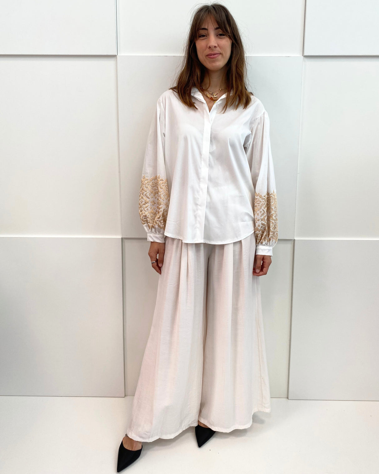 WHITE TROUSER WIDE SIMPLE