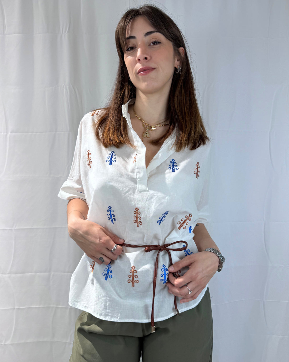 EMBROIDERED SHIRT
