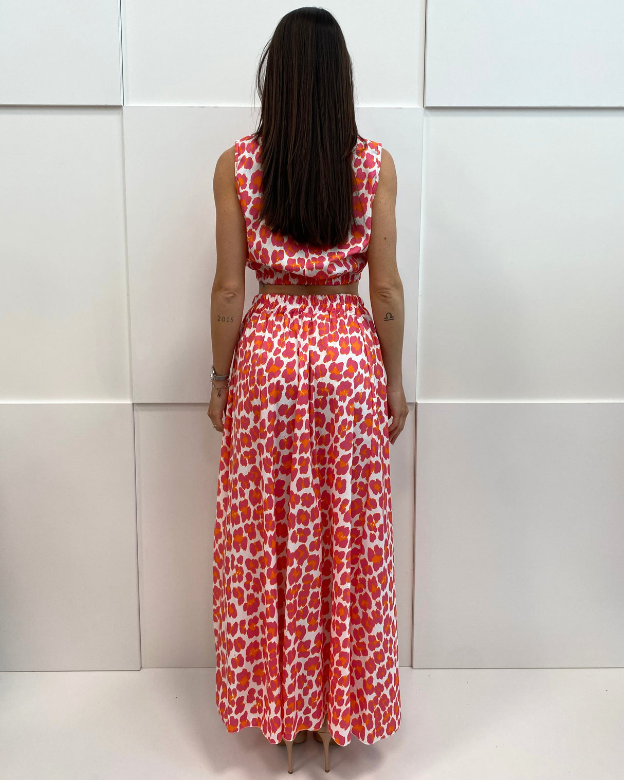 COMPLETE TOP SKIRT SPOTTED