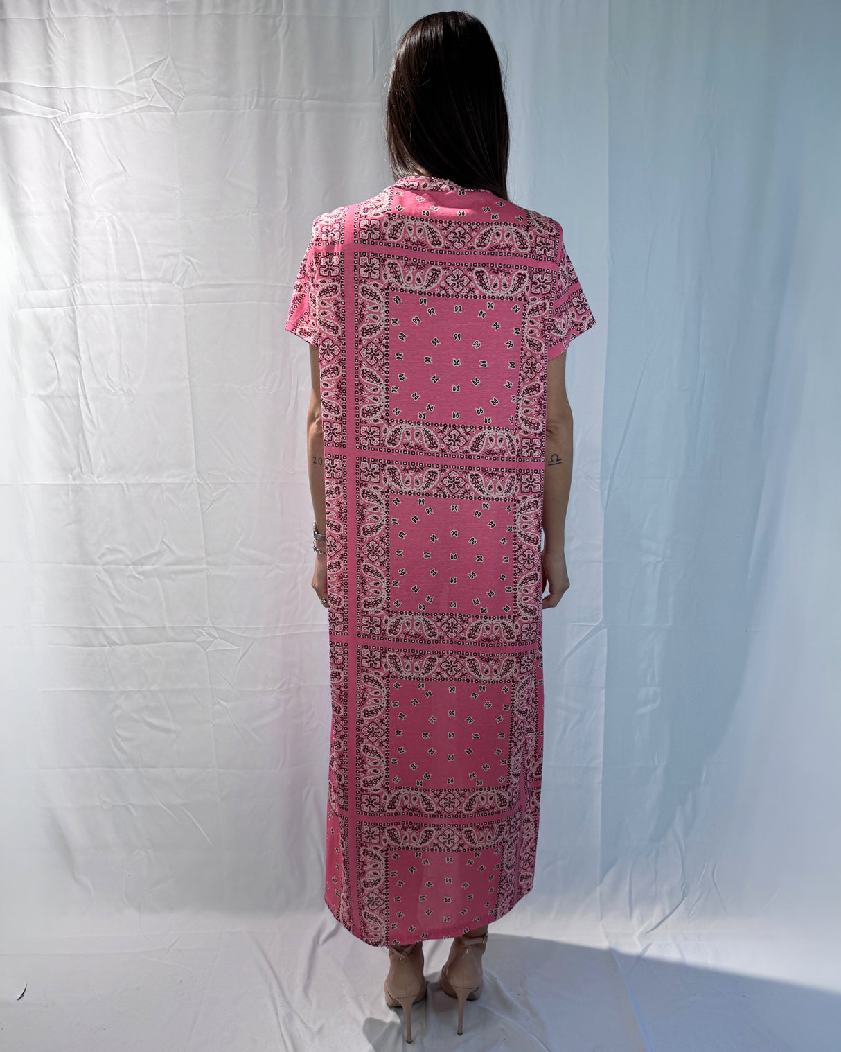 SHORT SLEEVE DRESS WITH BANDANA PRINT