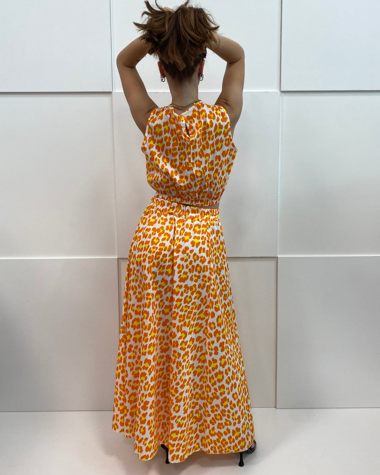 COMPLETE TOP SKIRT SPOTTED