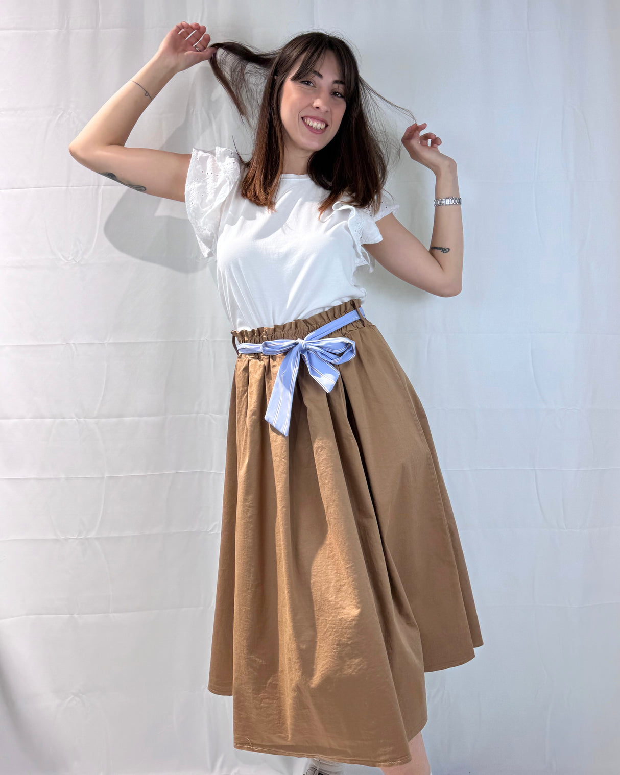 GARMENT DYED SKIRT WITH STRIPED FABRIC BELT