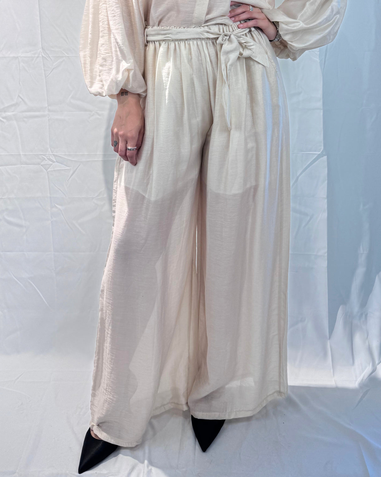 TROUSERS WITH LINEN-TENCEL MIXED SASH