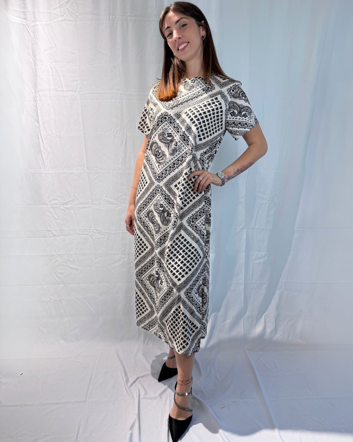 SHORT SLEEVE DRESS WITH BANDANA PRINT