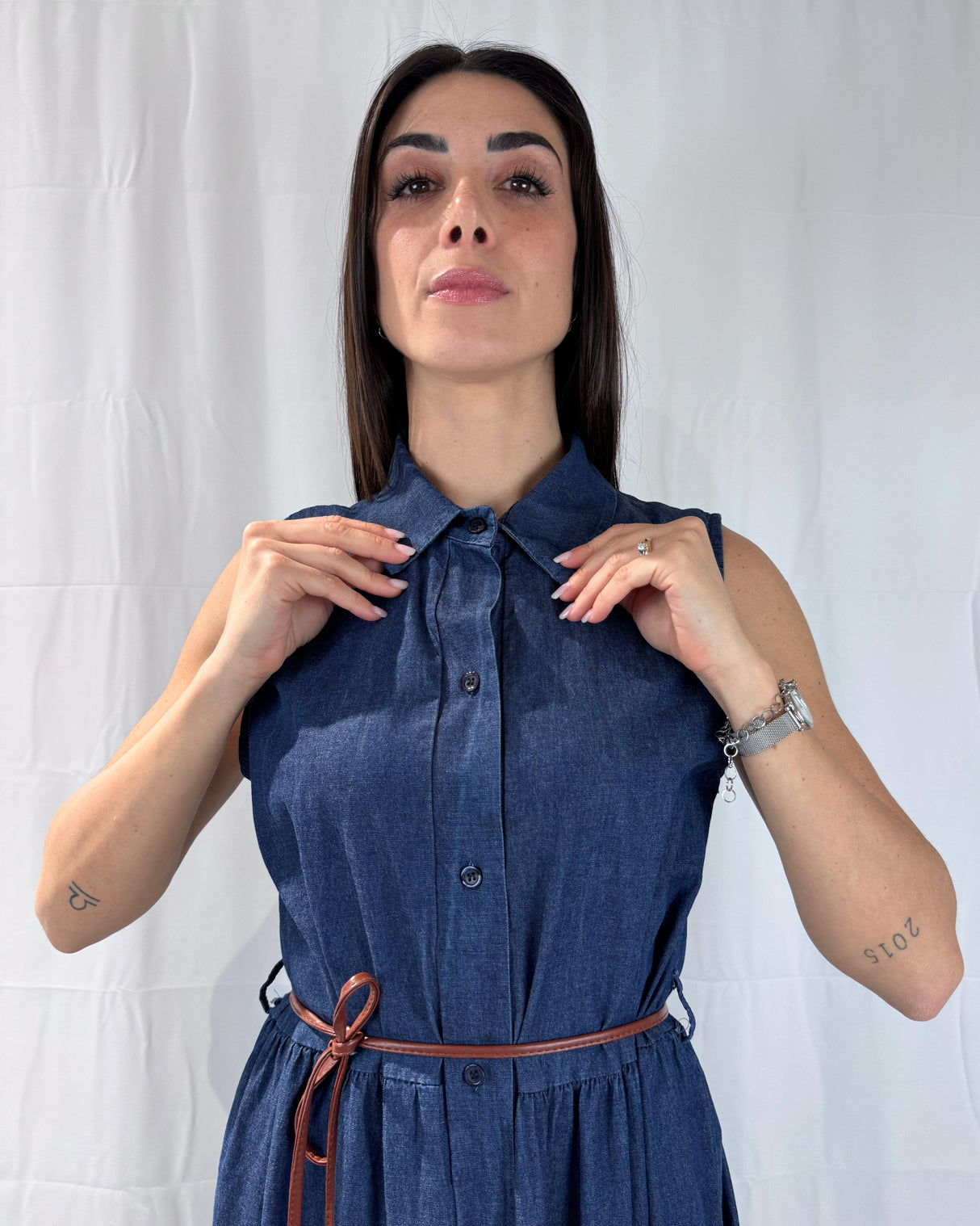 SLEEVELESS DRESS