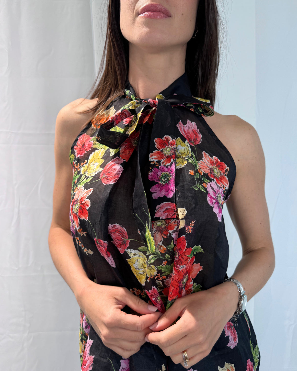 TOP WITH FLOWER PRINT BOW