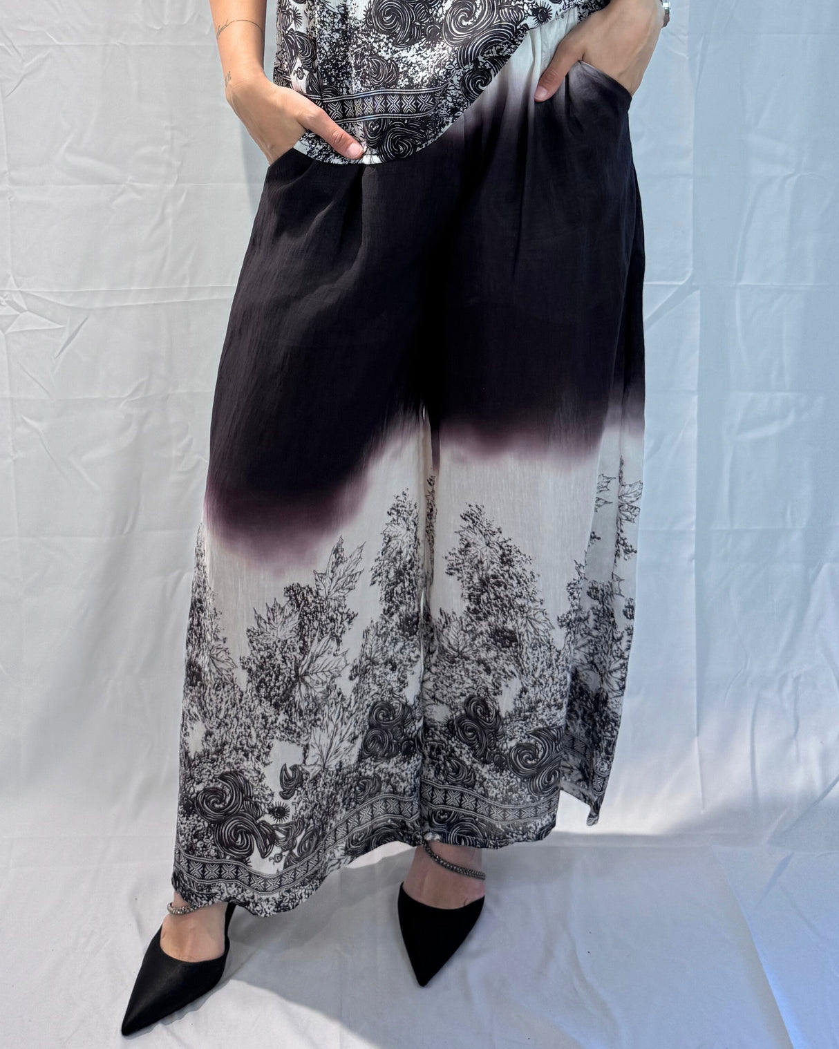 LINEN-TENCEL MIX PRINTED TROUSERS